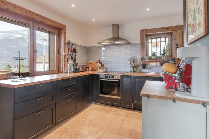 Location de vacances pour 6 personnes, avec jardin et terrasse dans Le Fayet (Saint-Gervais-les-Bains) - 4