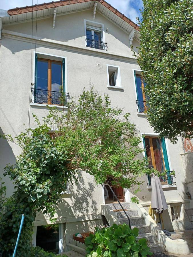 Chambre d’hôte pour 2 personnes, avec Terrasse ainsi que Jardin et Vue