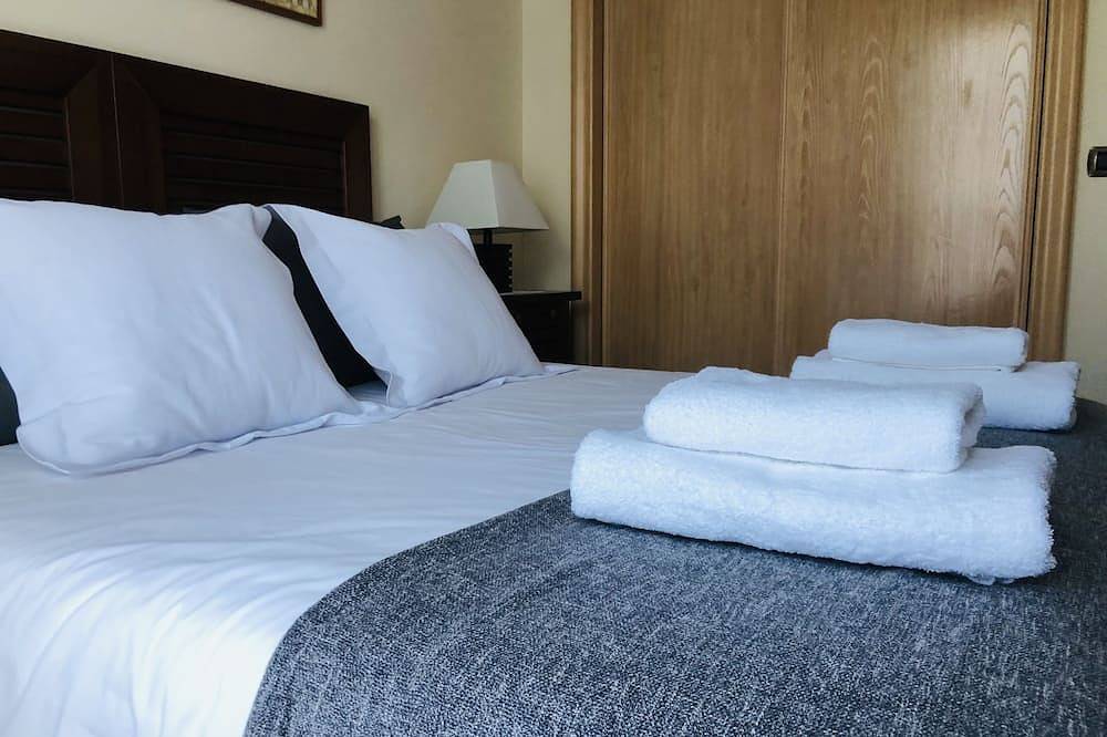 Townhouse 10 minutes from Oviedo and 15 from Gijón! Ideal for families. in Pruvia, Llanera