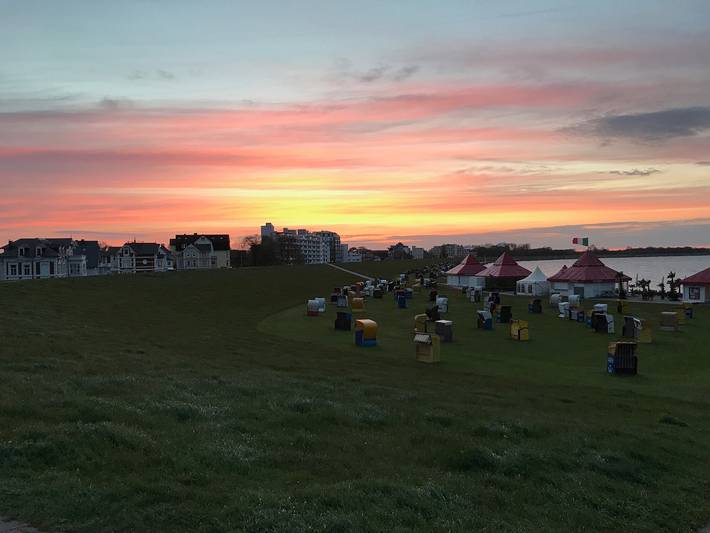 Ferienhaus mit Meerblick für 2 Personen, mit Balkon/Terrasse und Balkon in Cuxhaven (Stadt) - 2