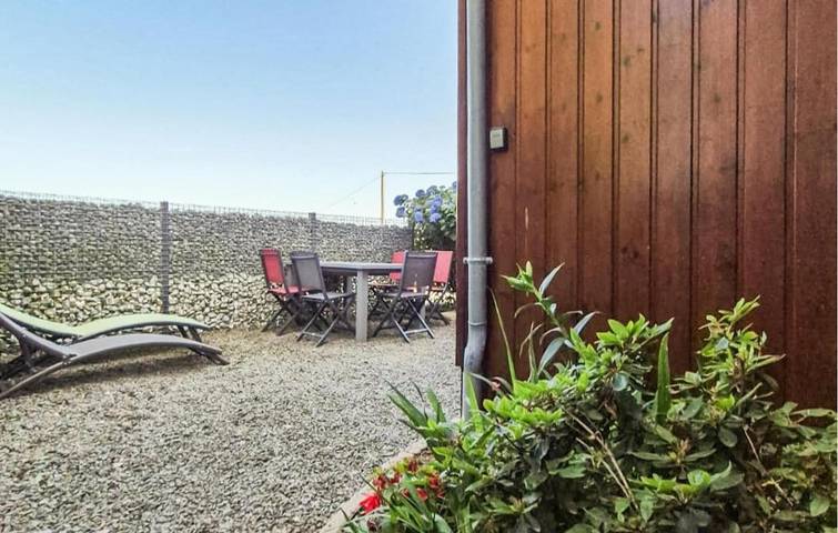 Location de vacances pour 6 personnes, animaux acceptés à Fleurigné