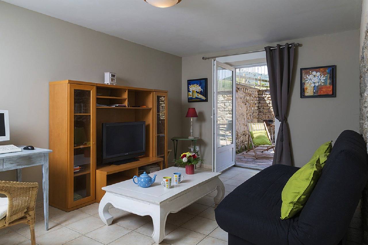 Casa de huéspedes para 6 personas con jardín in Le Perréon, Villefranche-sur-Saône region