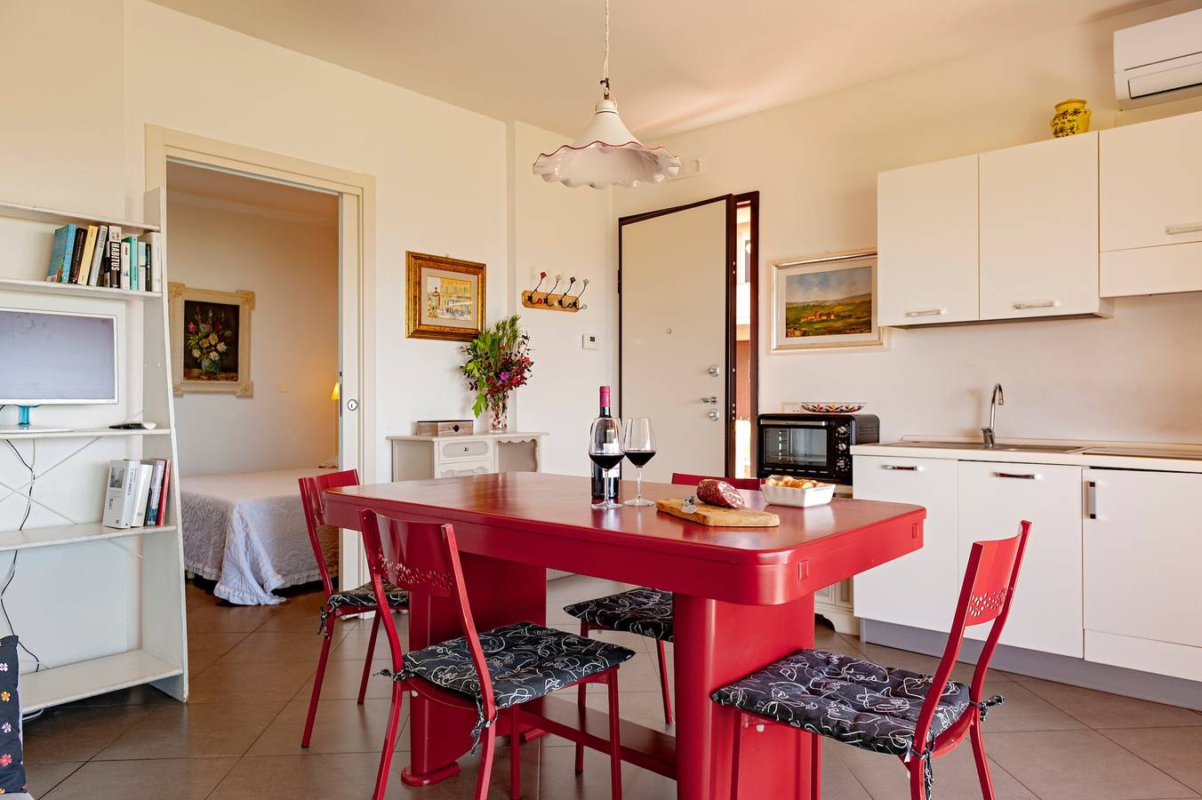 Casa Vacanze 'Appartamento Il Nespolo' con Terrazza Privata, Wi-Fi e Aria Condizionata in Pontedera, Pisa e dintorni