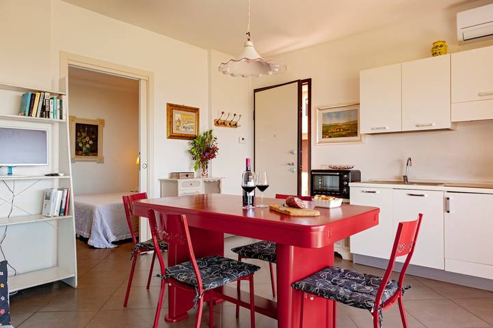 Casa Vacanze 'Appartamento Il Nespolo' con Terrazza Privata, Wi-Fi e Aria Condizionata in Pontedera, Pisa e dintorni