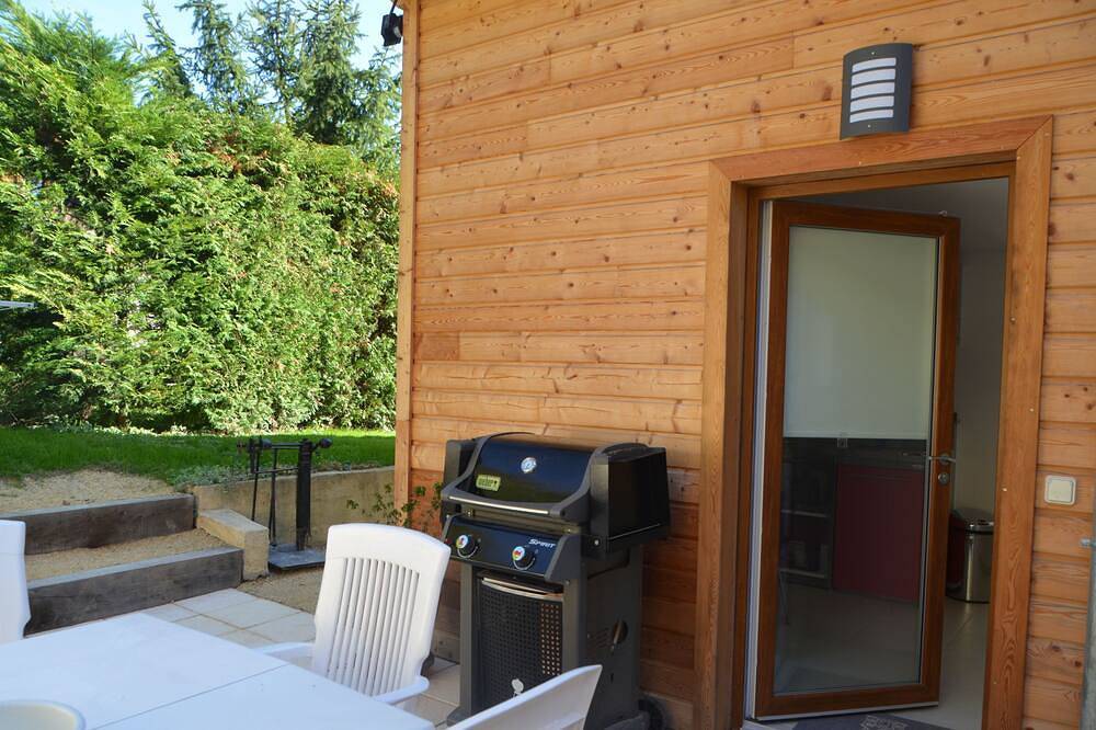 Appartement entier, Location uriage avec jacuzzi et terrasses in Vaulnaveys-le-Haut, Isère