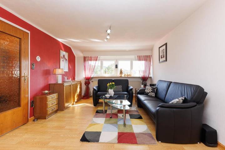 Ferienwohnung für 2 Personen, mit Terrasse und Garten sowie Ausblick