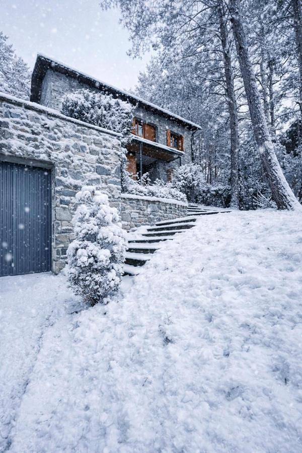 Chalet para 10 personas, con jardín y vistas en Aragón