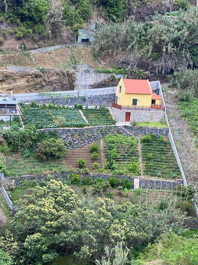 Location de vacances pour 4 personnes, avec vue et balcon à Porto da Cruz - 2