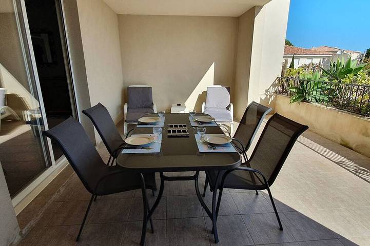 Appartement de vacances pour 4 personnes, avec balcon