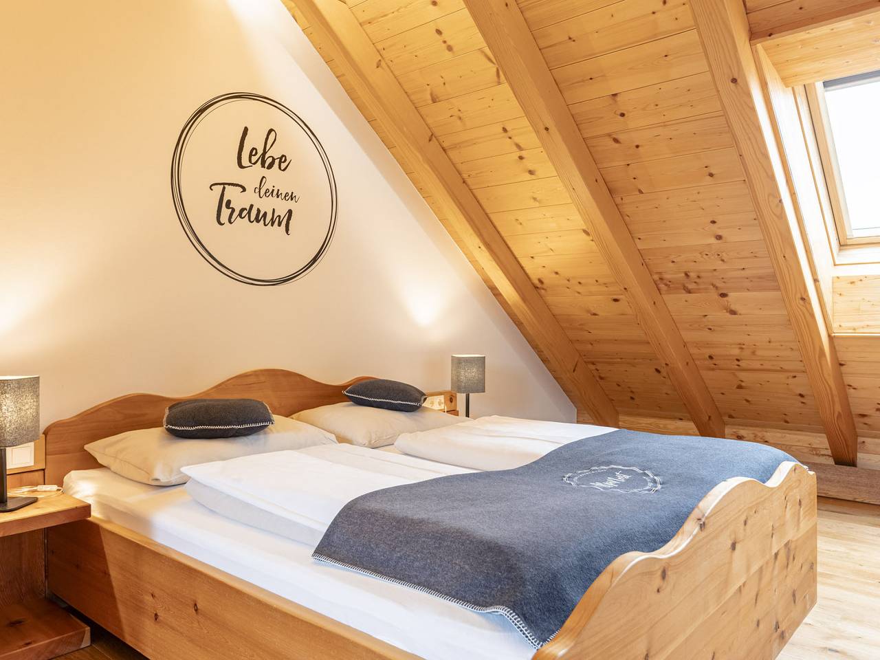 Ganze Wohnung, Charmante Ferienwohnung mit Balkon, Parkplatz und WLAN in der Nähe von Mariapfarr in Pichl (Mariapfarr), Mariapfarr