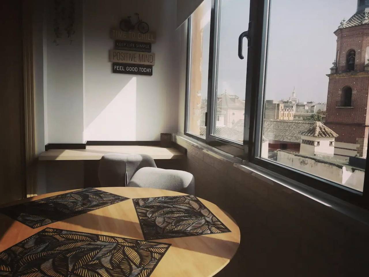 Entire studio, H2M Andres Perez Loft in Old Town in Malaga Centro Historico, Malaga