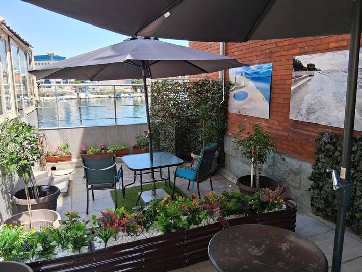 BnB für 2 Personen, mit Ausblick und Balkon in Zadar