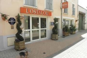 Hôtel pour 4 personnes, avec terrasse à Issoire