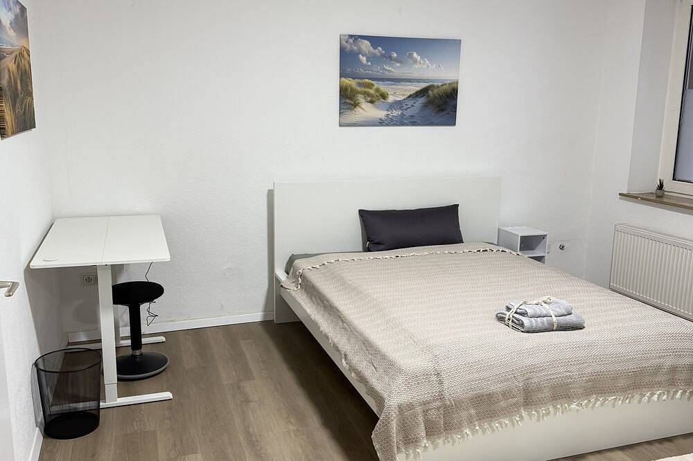 Ganze Wohnung, City-Apartment - zentral mit schöner Terrasse in Herne, Ruhrgebiet