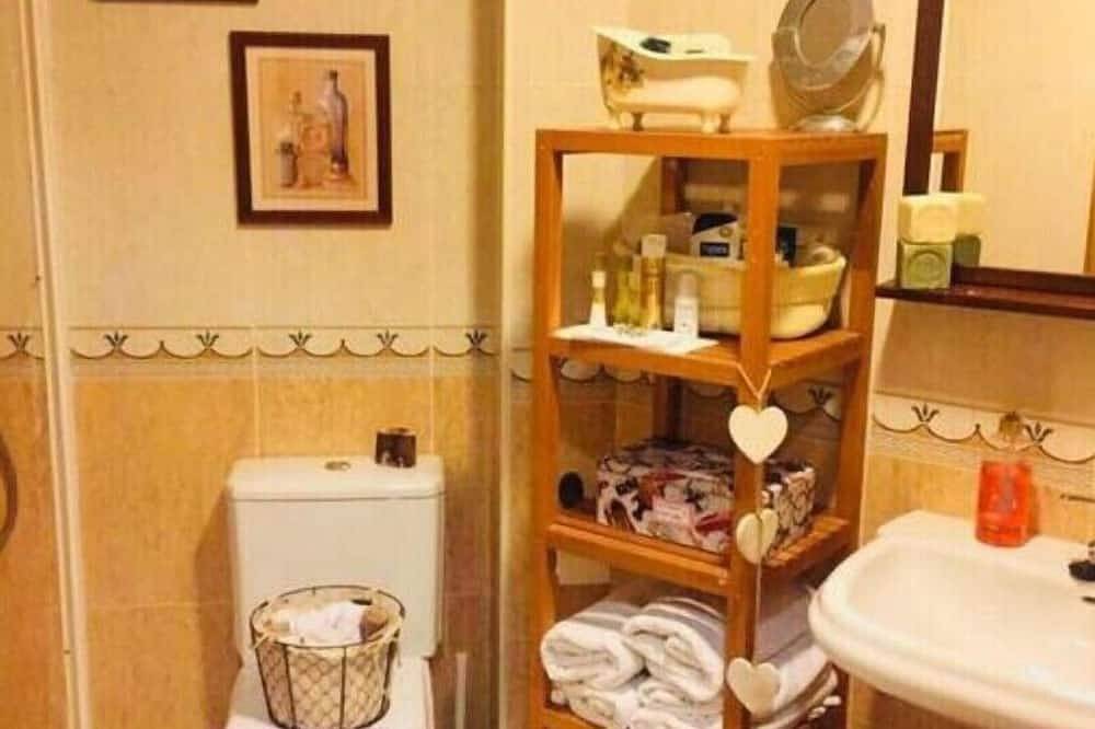 Cozy Apartament + Spa in Sabiñánigo, Pirineos