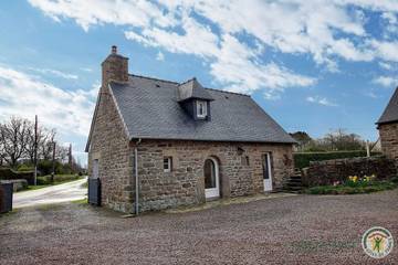 Gîte pour 2 Personnes dans Ploulec'h, Cotes-d'Armor, Photo 1