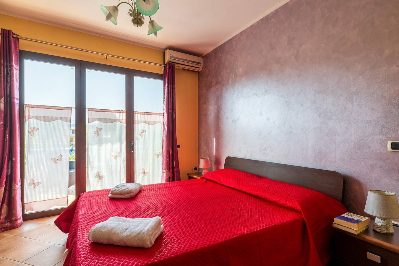 Zimmer 'Dalia' mit Balkon, Wi-Fi und Klimaanlage in Bari Sardo, Ogliastra Provinz