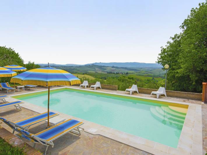Gîte pour 5 personnes, avec terrasse et jardin à Montaione - 2