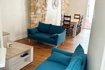 Gîte pour 8 personnes, avec vue et terrasse à Lourdes