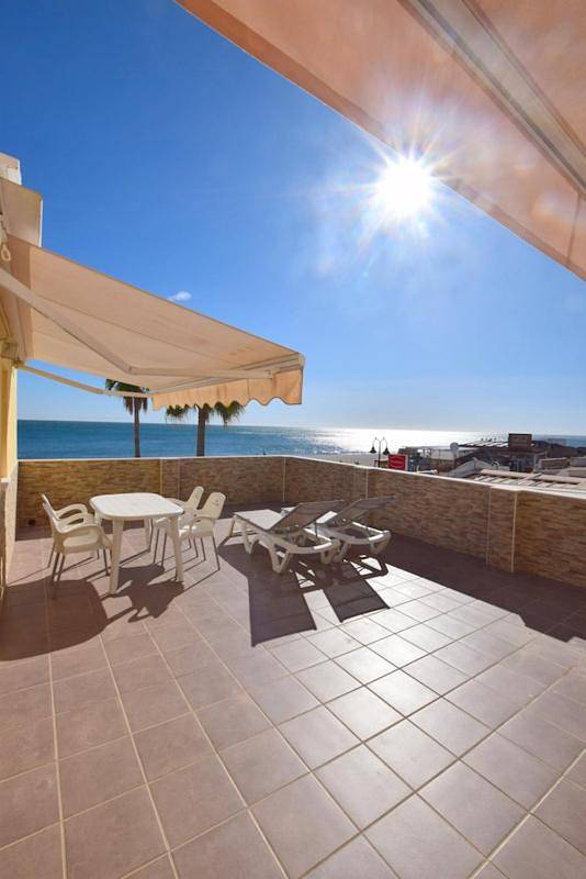 Apartamento entero, Apartment with Sea View in La Carihuela, Torremolinos