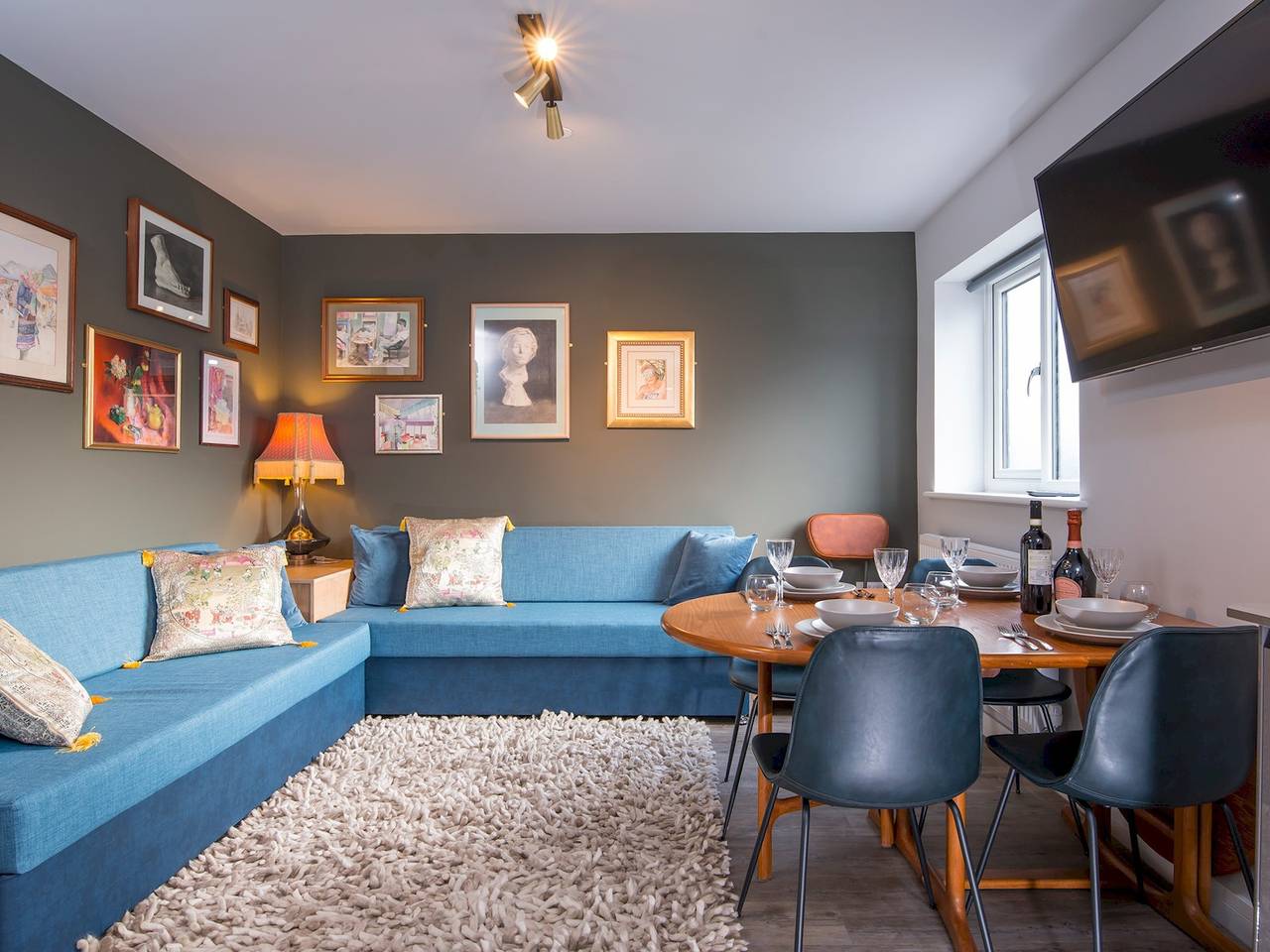 Stylish & Elegant 2Bed Apartment in the City - Pass the Keys in Cardiff, Cardiff region