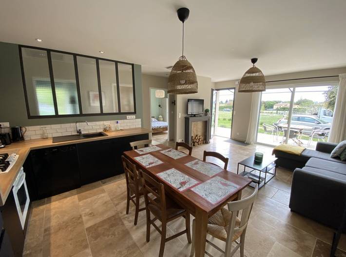 Gîte pour 4 personnes, avec jardin et terrasse dans la Drôme - 4