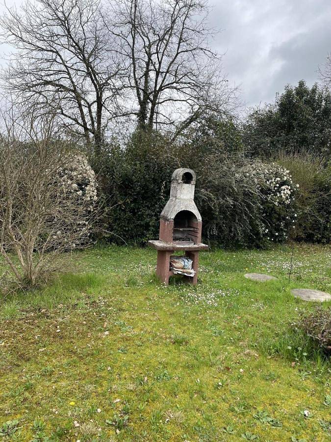 Location de vacances pour 3 personnes, avec jardin et piscine ainsi que vue et terrasse à Gondrin - 4