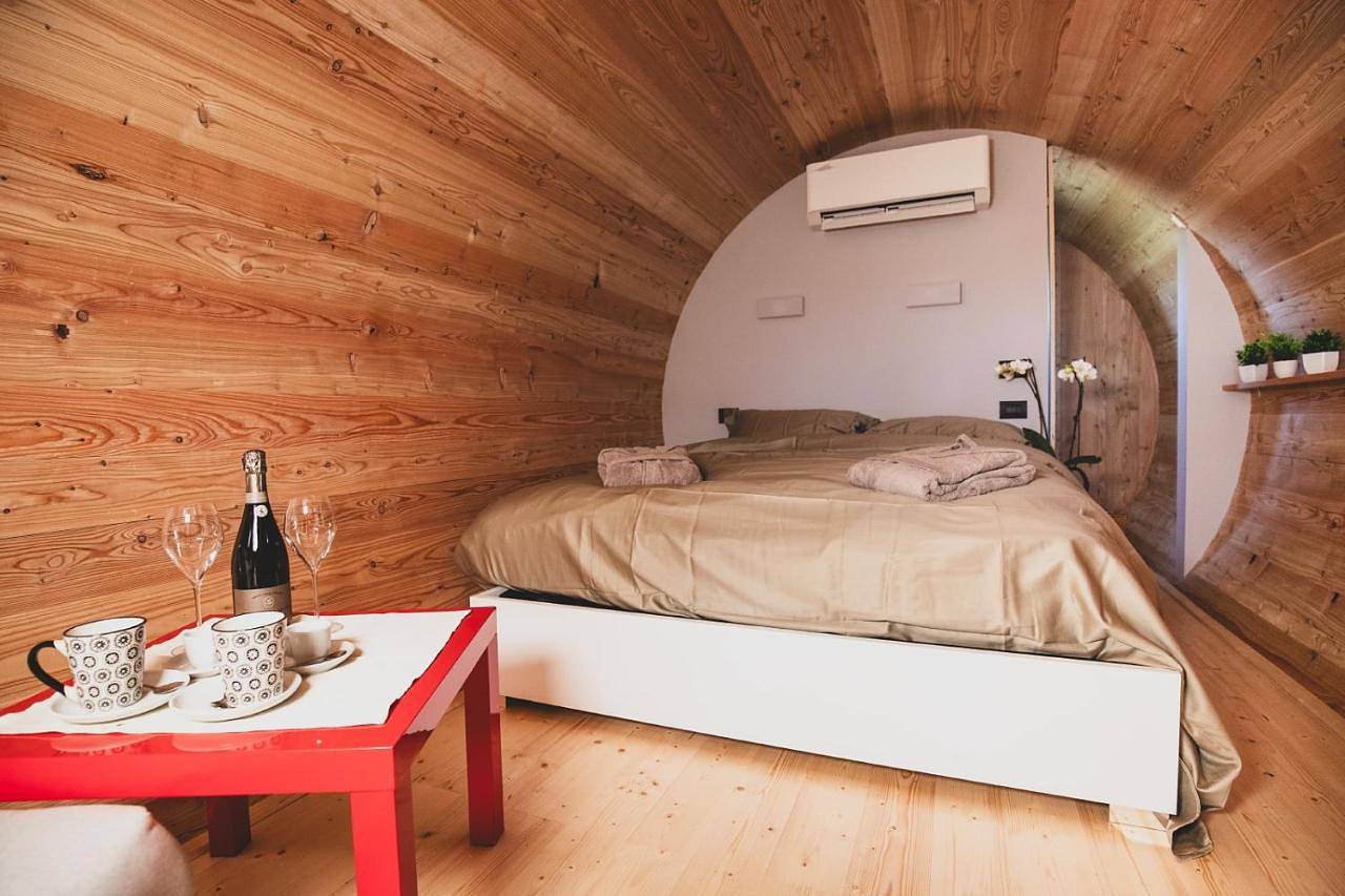 Rifugio Divino Dormire in una Botte Glamping nella Tenuta Vitivinicola in Rieti, Provincia di Rieti