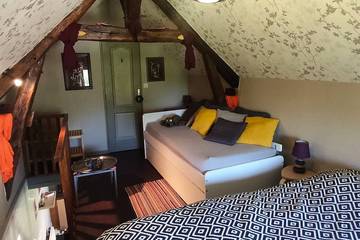 Location De Vacances pour 3 Personnes dans La Celle-Condé, Saint-Amand-Montrond, Photo 2