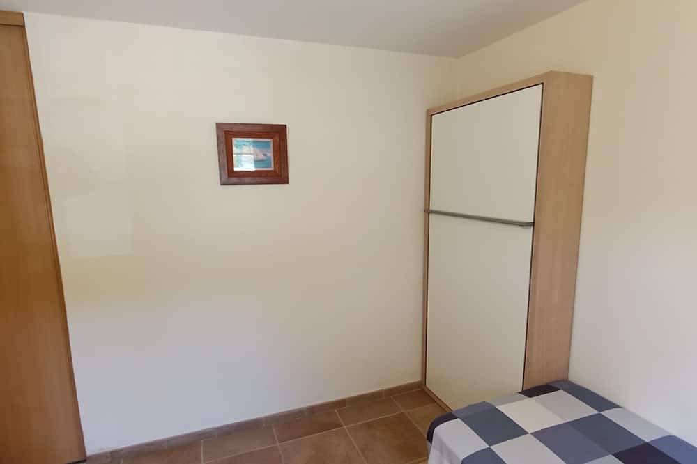 Geheel appartement, Superb sea view, 2 bedrooms, terrace, swimming pool. Fast wifi. in Agay, Saint-Raphaël