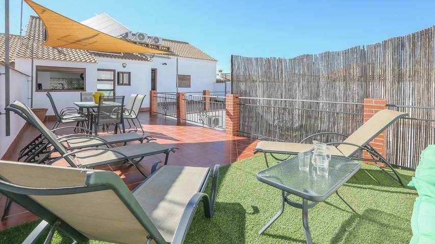 Chalet para 10 personas, con piscina y balcón/terraza en Sierra Norte de Sevilla - 3