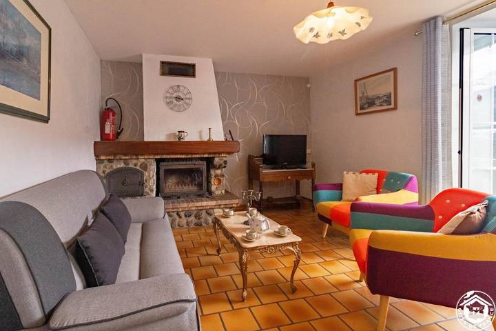 Gîte pour 5 personnes, avec jardin