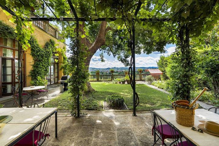 Ferienhaus für 6 Personen, mit Garten und Pool sowie Terrasse