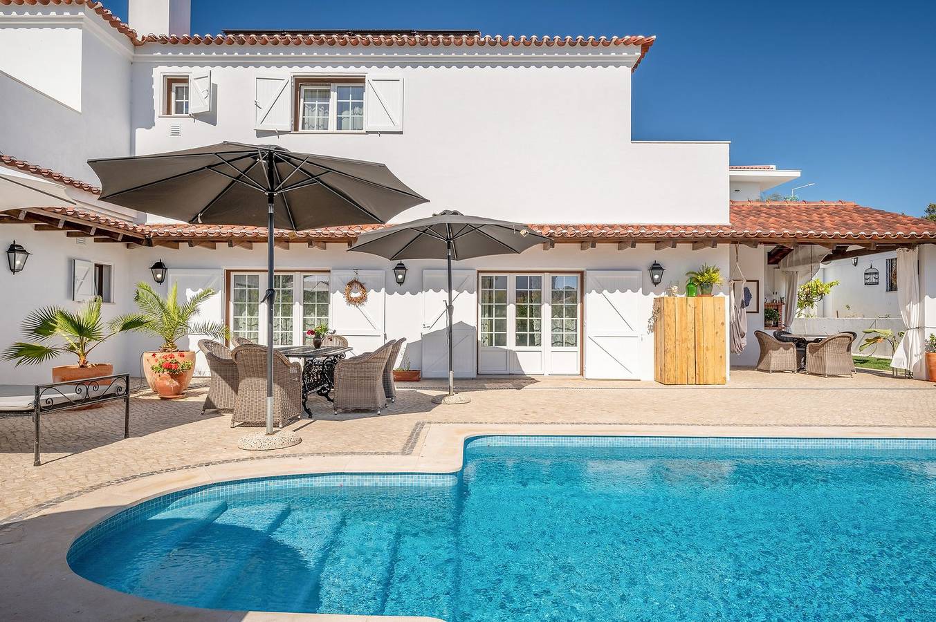 Ferienhaus für 8 Personen mit Terrasse in Praia do Meco, Sesimbra (Castelo)