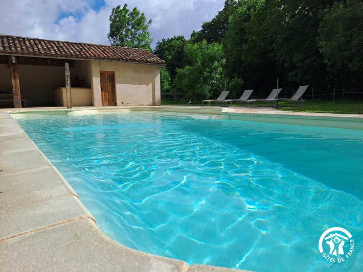 Gîte für 12 Personen, mit Terrasse und Pool in Occitanie - 2
