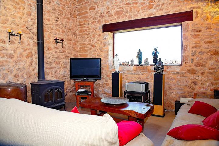 235 Sa Cabaneta. S'original Etv/9570 by Mallorca in Ariany, Interior de Mallorca