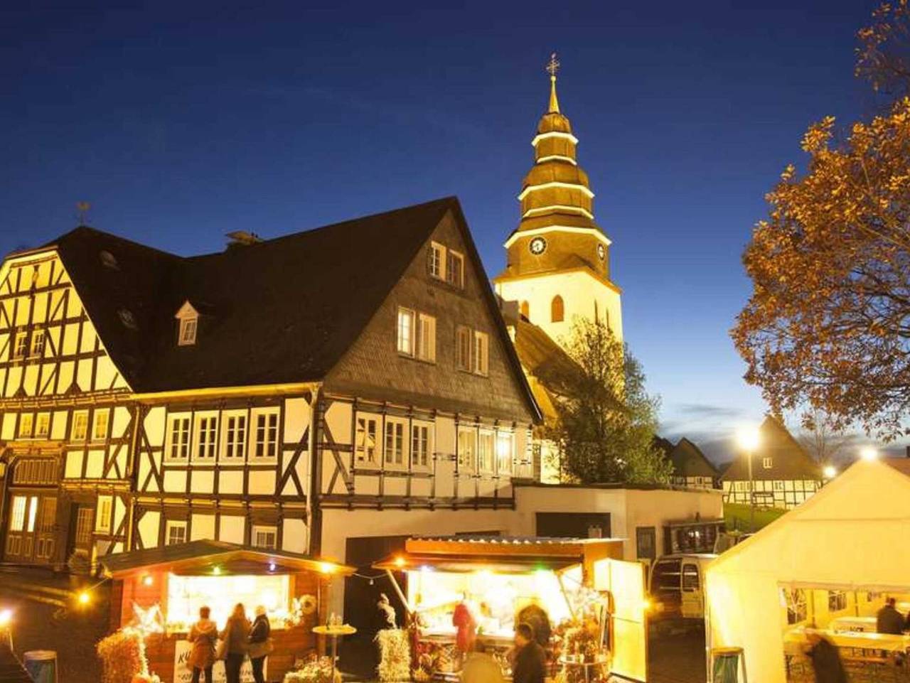 Ganze Ferienwohnung, Ferienwohnung/ Montage  Meschede-Eversberg - Eversberg 3 in Meschede, Hochsauerlandkreis