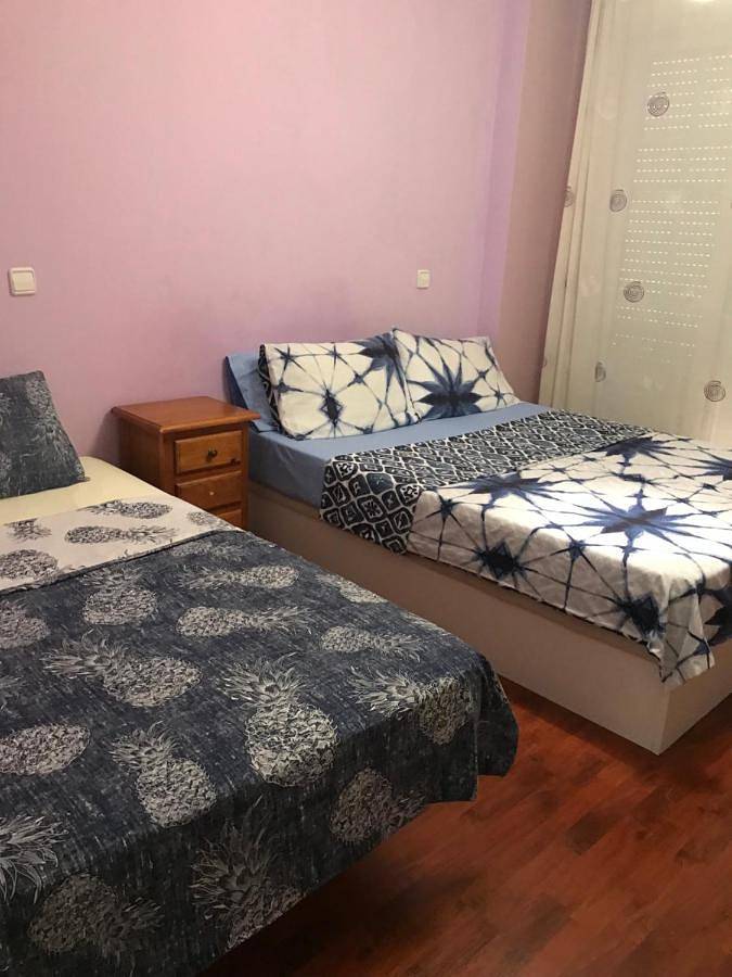Family Room with Private Bathroom in Madrid, Madrid Province