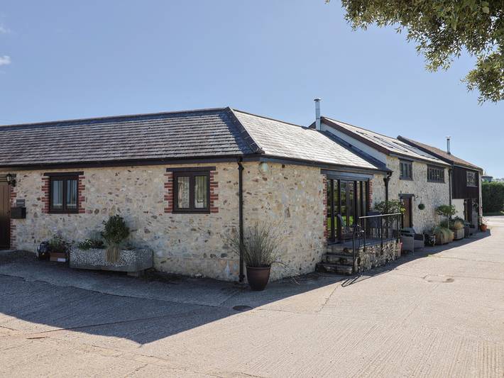 Cottage for 4 people, with garden, with pets in Axminster