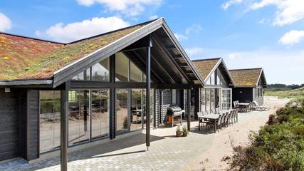 Ferienhaus für 18 Personen, mit Sauna, mit Haustier in Henne Strand