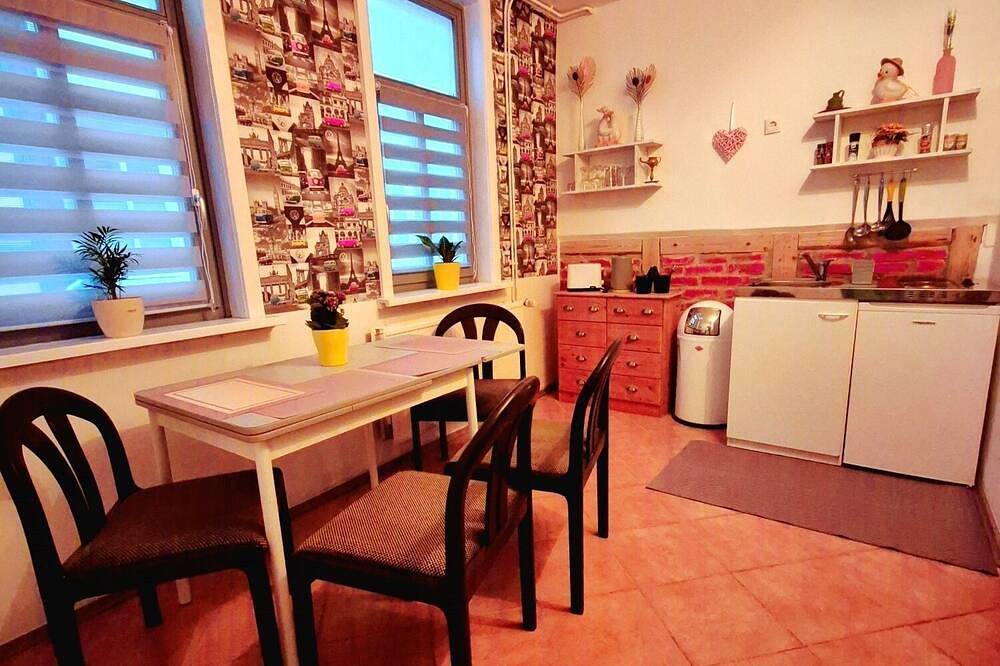Ganze Wohnung, Gemütliche Ferienwohnung \"Mittendrin\" in Bad Langensalza. in Bad Langensalza, Unstrut-Hainich-Kreis