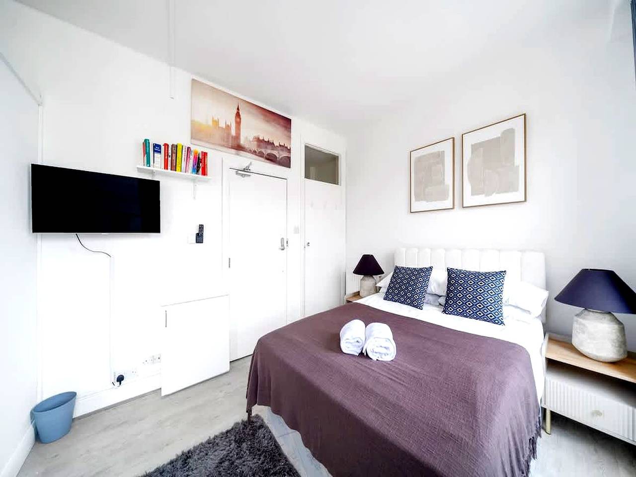 Entire apartment, West Kensington Modern Couple Retreat in Hammersmith and Fulham, London