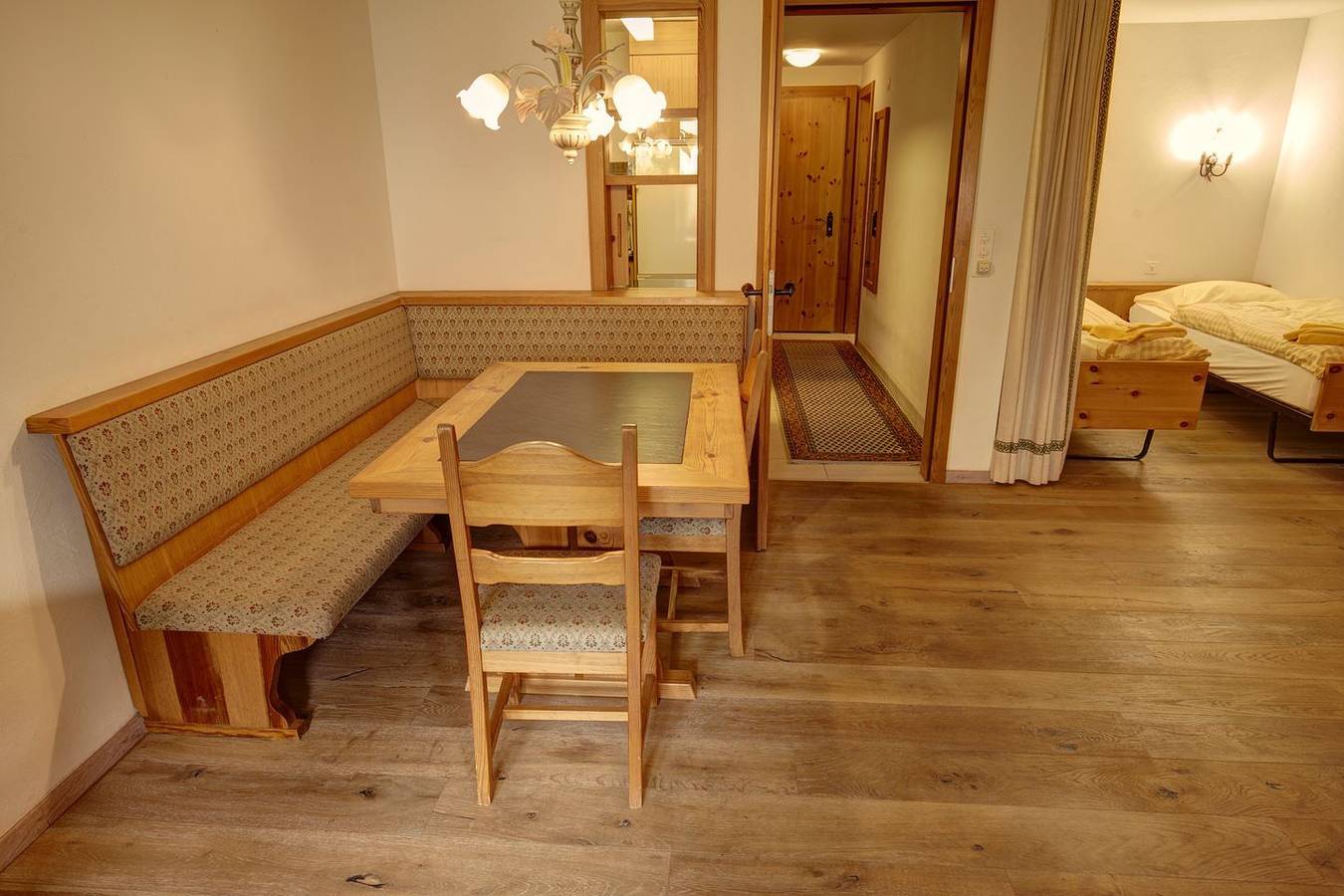 Geheel appartement, Vakantieappartement voor 2 personen met tuin in Silvaplana-Surlej, Silvaplana