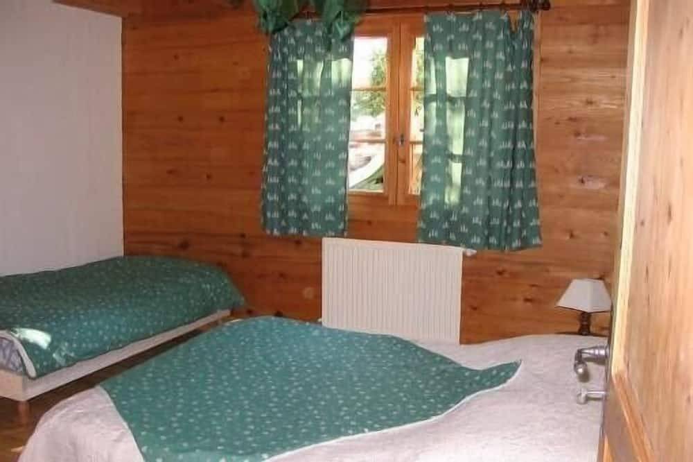 Appartement entier, Coquet appartement  dans une Ferme Savoyarde in Praz-sur-Arly, Pays du Mont-Blanc