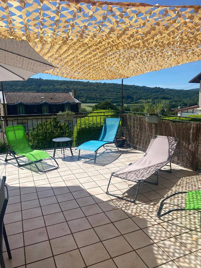 Location de vacances pour 8 personnes, avec Balcon ainsi que Terrasse et Vue dans Val Suran - 3
