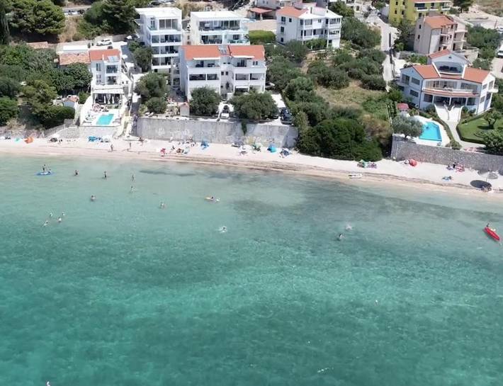 Gîte pour 3 personnes, avec jardin ainsi que vue sur le lac et vue à Zaboric - 2