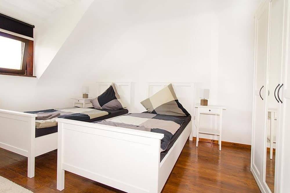 Ganze Wohnung, Ferienwohnung Beckendorf 3 in Losheim am See, Saar-Nahe-Bergland