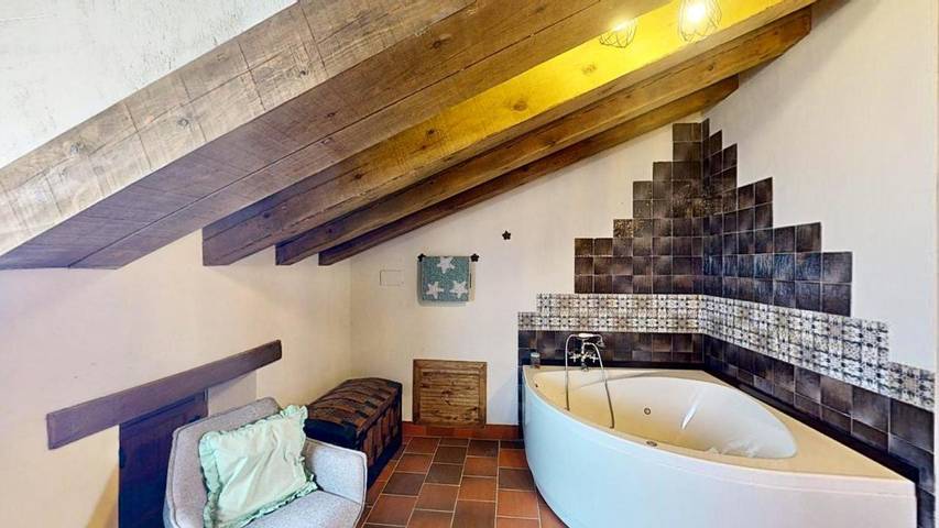 Casa de vacaciones para 2 personas, con Jacuzzi además de Terraza y Vistas en Comarca de Segovia - 2