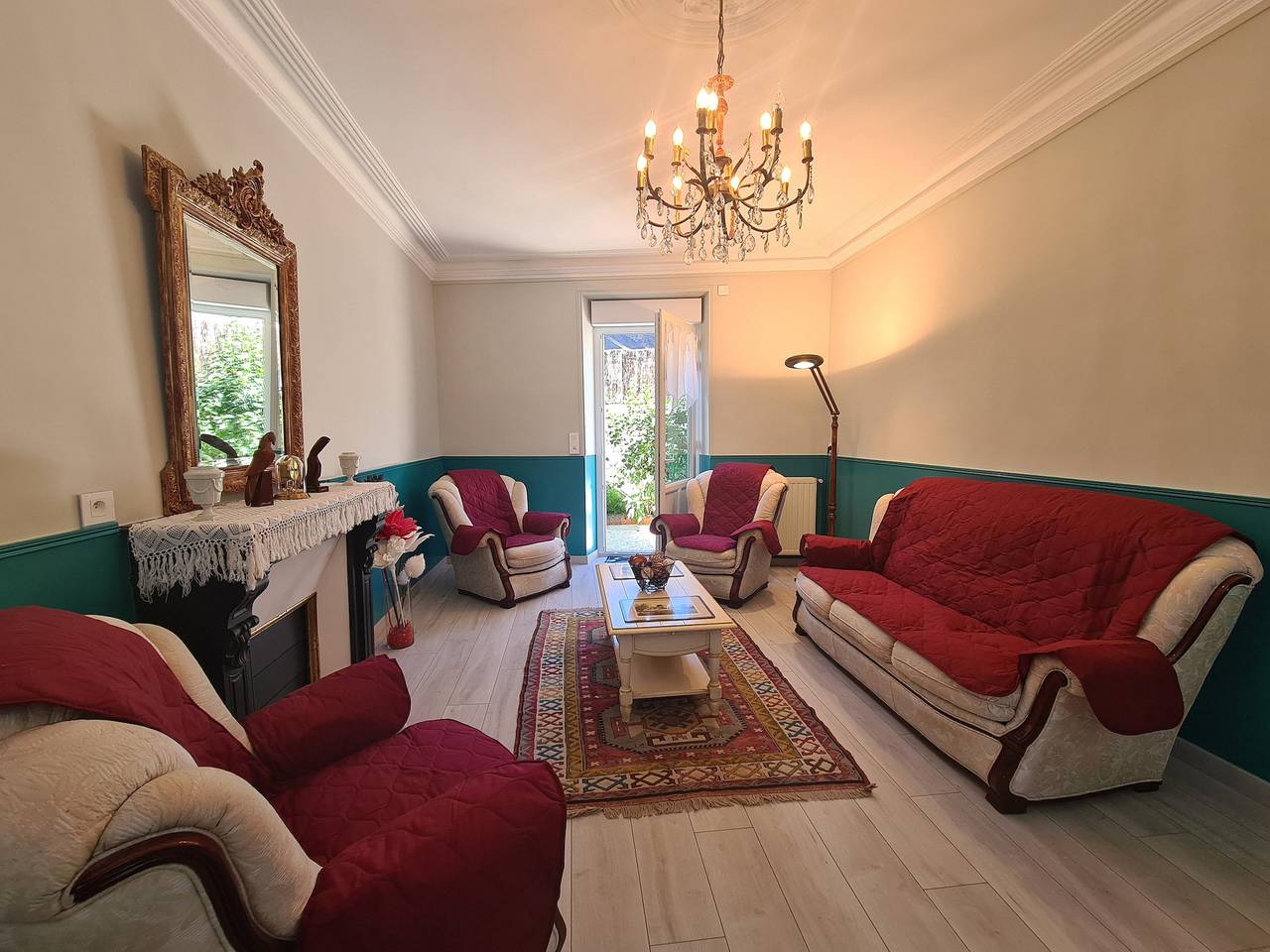 Gemütliches Dorfhaus in Chabris, nahe dem Zoo de Beauval und den Loire-Schlössern, mit privatem Parkplatz in Chabris, Loire-Tal