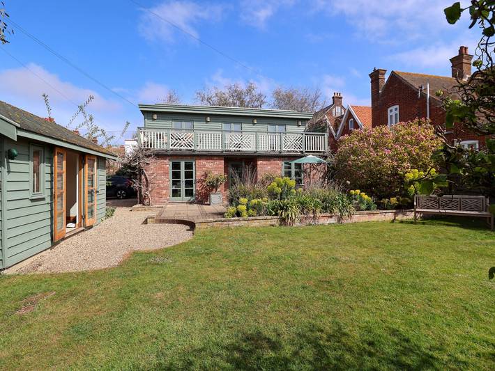 Holiday home for 6 people, with garden, with pets in Aldeburgh